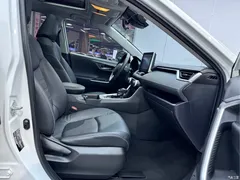 2022 Toyota RAV4 2.0L CVT 2WD Fashion Plus — фото 16