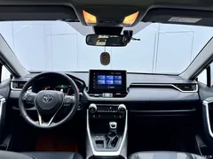 2022 Toyota RAV4 2.0L CVT 2WD Fashion Plus — фото 18