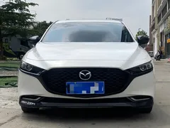 2021 Mazda 3 2.0L AT, белый — фото 2