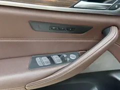 2022 BMW 5 Series 5 530Li M, чёрный — фото 8