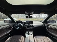 2022 BMW 5 Series 5 530Li M, чёрный — фото 13