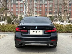 2022 BMW 5 Series 5 530Li M, чёрный — фото 18