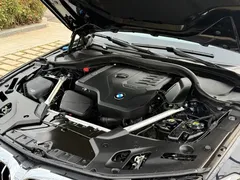 2022 BMW 5 Series 5 530Li M, чёрный — фото 26