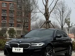 2022 BMW 5 Series 5 530Li M, чёрный — фото 31