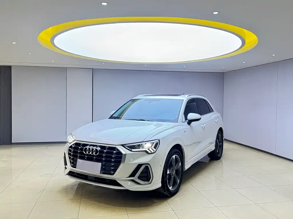 2022 Audi Q3 35 TFSI Fashion Dynamic