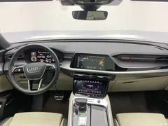 2023 Audi Q6 50 TFSI quattro Lingyun edition one — фото 13