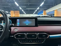 2021 Jetour Jietu X70 PLUS 1.6T DCT star 5 seats, белый — фото 11
