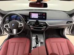 2021 BMW 5 Series 5 530Li xDrive M, белый — фото 7