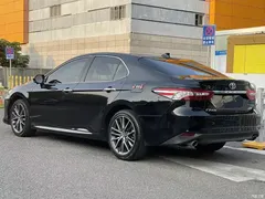 2023 Toyota Camry 2.5G Luxury, чёрный — фото 11