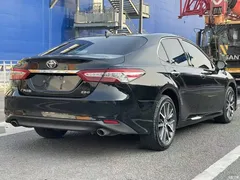 2023 Toyota Camry 2.5G Luxury, чёрный — фото 13