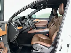 2021 Volvo XC90 B6 Luxury 7, белый — фото 8