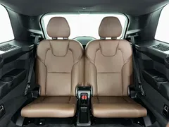 2021 Volvo XC90 B6 Luxury 7, белый — фото 11