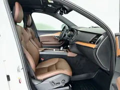 2021 Volvo XC90 B6 Luxury 7, белый — фото 12
