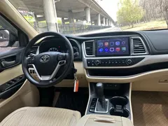 2021 Toyota Highlander 2.0T 4WD Elite 7, чёрный — фото 19
