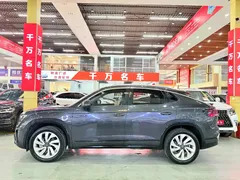 2020 Volkswagen Tayron X 330TSI 2WD — фото 3