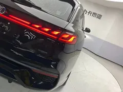 2024 Audi Q6 45 TFSI quattro Qiyun flying riding set 7 seats — фото 10
