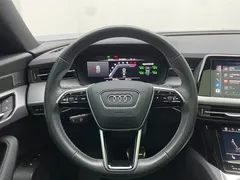 2024 Audi Q6 45 TFSI quattro Qiyun flying riding set 7 seats — фото 14