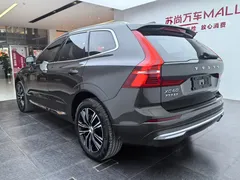 2022 Volvo XC60 4WD Luxury — фото 11