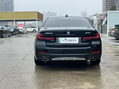 2022 BMW 5 Series 5 535Le M, чёрный — фото 5