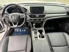 2018 Honda Accord 260TURBO Elite VI, белый — фото 9
