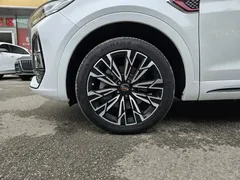 2023 Hongqi HS5 2.0T 4WD Pro, белый — фото 5