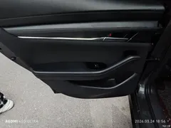 2022 Mazda Axela 2.0L AT quality and elegance — фото 20