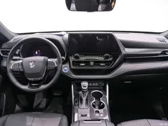 2021 Toyota Crown Kluger 2.5L HEV 4WD Premium — фото 15