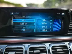 2021 Mercedes-Benz Maybach GLS 600 4MATIC, белый — фото 12