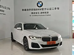 2021 BMW 5 Series 5 530Li M, белый — фото 3