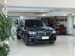 2022 BMW X5 30Li Premium M Sport Package, чёрный — фото 3