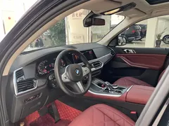 2022 BMW X5 30Li Premium M Sport Package, чёрный — фото 7