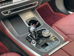 2022 BMW X5 30Li Premium M Sport Package, чёрный — фото 33