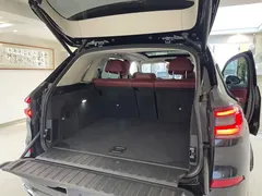 2022 BMW X5 30Li Premium M Sport Package, чёрный — фото 37