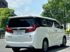 2021 Toyota Alphard Hybrid 2.5L Premium, белый — фото 7