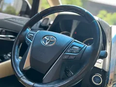 2021 Toyota Alphard Hybrid 2.5L Premium, белый — фото 13