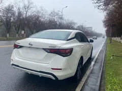 2022 Nissan Sylphy 1.6L XL CVT, белый — фото 9