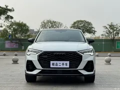 2020 Audi Q3 Sportback 45 TFSI quattro fashionable — фото 2