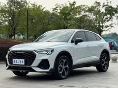 2020 Audi Q3 Sportback 45 TFSI quattro fashionable — фото 4