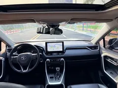 2022 Toyota Wildlander 2.0L CVT 2WD Luxury — фото 4