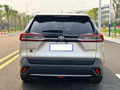 2022 Toyota Wildlander 2.0L CVT 2WD Luxury — фото 9