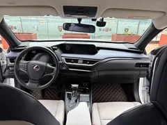 2022 Lexus UX 260h, белый — фото 11