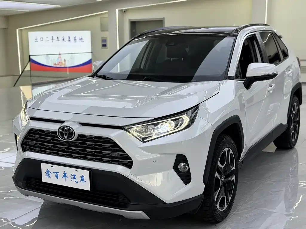 2022 Toyota RAV4 2.0L CVT 2WD Premium