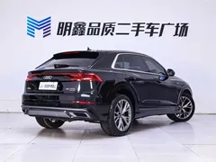 2022 Audi Q8 55 TFSI luxury dynamic model, чёрный — фото 7