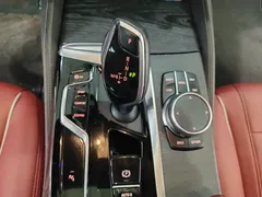 2021 BMW 5 Series 530Li xDrive M, чёрный — фото 11