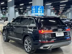 2020 Audi Q7 55 TFSI quattro S line, чёрный — фото 16
