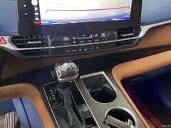 2023 Toyota Sienna 2.5L Hybrid Comfort — фото 7