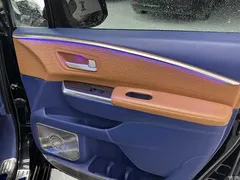 2023 Toyota Sienna 2.5L Hybrid Comfort — фото 19