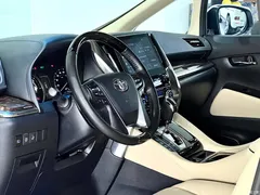 2021 Toyota Alphard Hybrid 2.5L Luxury — фото 21