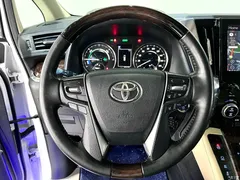 2021 Toyota Alphard Hybrid 2.5L Luxury — фото 23