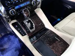 2021 Toyota Alphard Hybrid 2.5L Luxury — фото 25